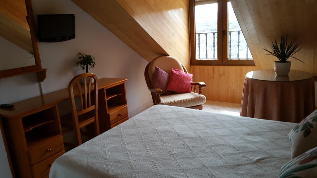 Hostal El Panadero Sepúlveda Extérieur photo
