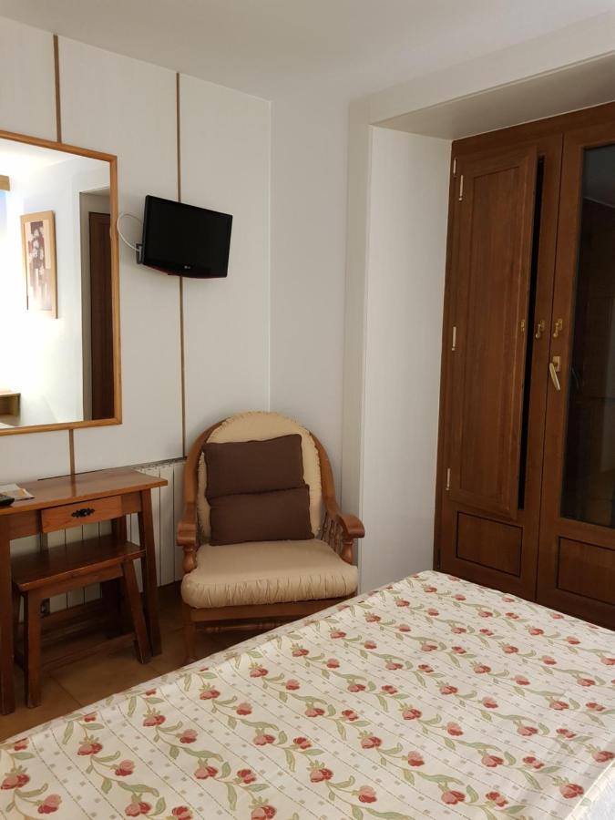 Hostal El Panadero Sepúlveda Extérieur photo
